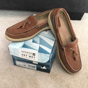Sperry nautical slip on leather shoes. Size 8.